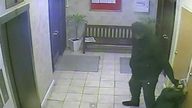 Agrede a un anciano de 92 años para robarle 7 euros