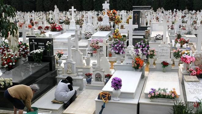Pierden a un difunto en el cementerio de Sevilla