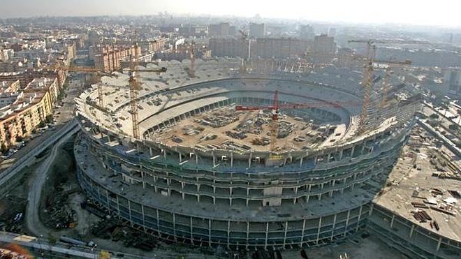 Acuerdo entre el Valencia y el Ayuntamiento por el nuevo estadio