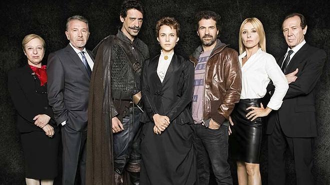 'El Ministerio del Tiempo' se estrena esta noche contra 'Bajo Sospecha'