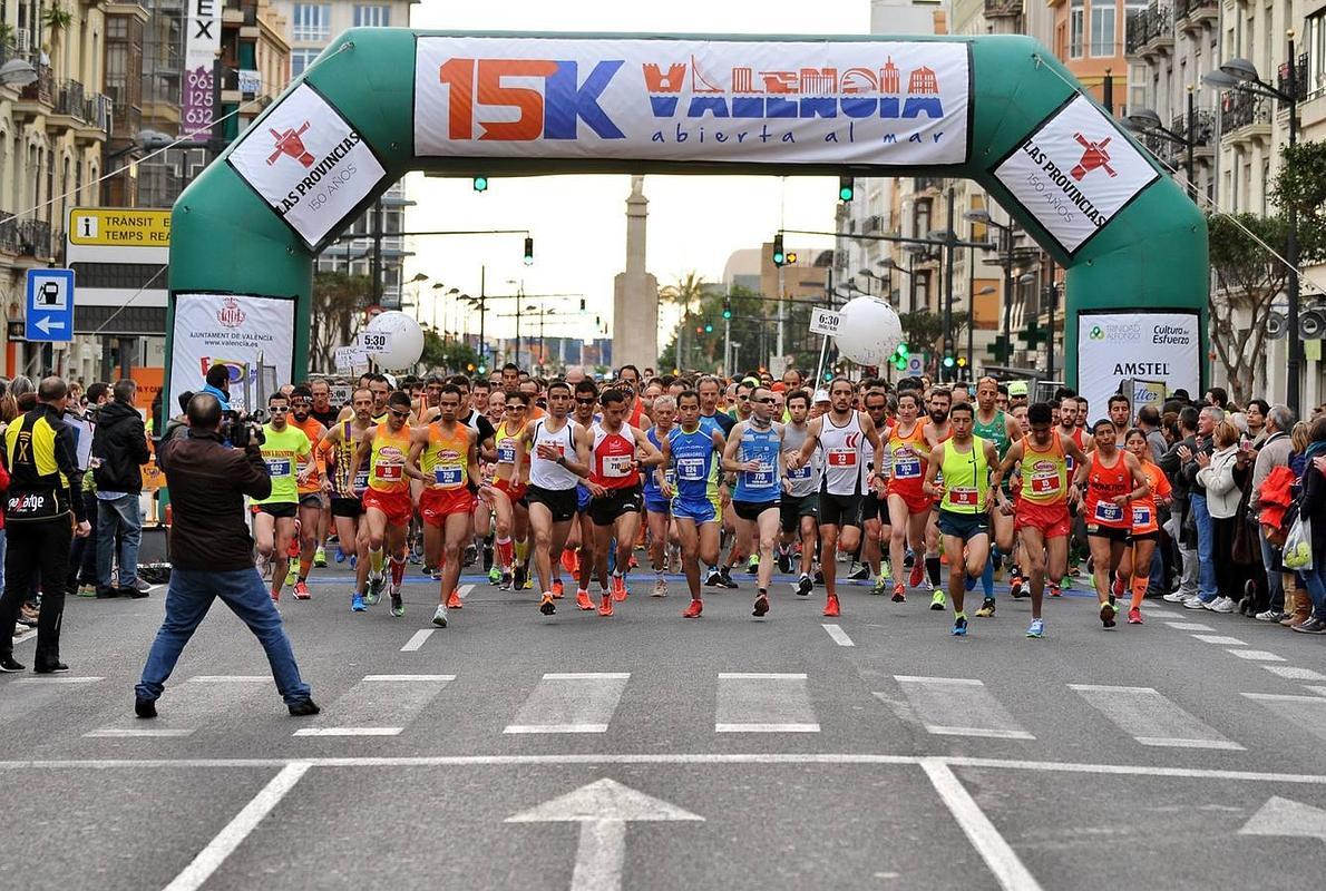 Tougane e Isabel Checa ganan la 15K Valencia 2015