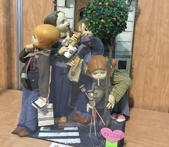 Ninot Indultat Infantil 2015: Na Jordana se salva de las llamas