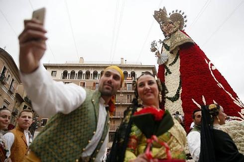 La lluvia aparece en la Ofrenda