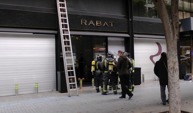 Alarma en la calle Colón por un fuerte dispositivo policial junto a una joyería