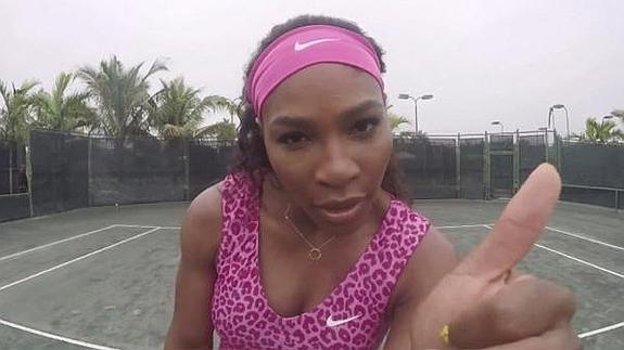 Serena Williams cambia la raqueta por el baile
