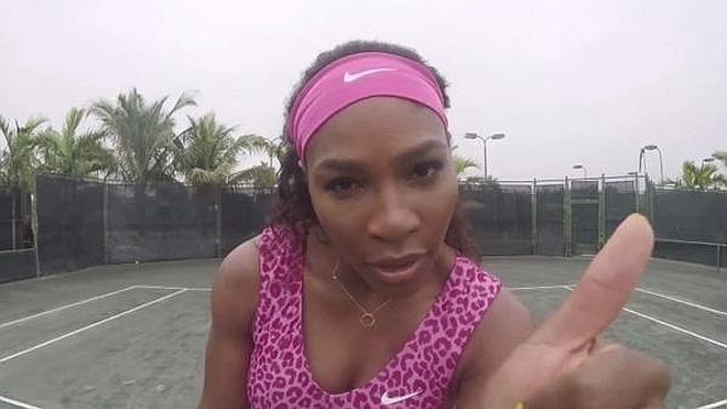 Serena Williams cambia la raqueta por el baile