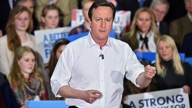 David Cameron es primo de Kim Kardashian