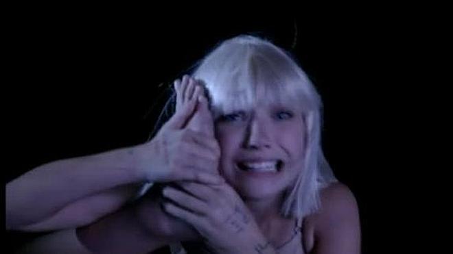 'Big Girls Cry', el nuevo videoclip de Sia con Maggie Ziegler