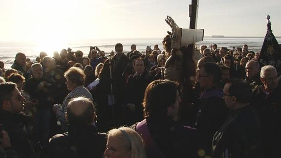 Viernes Santo en la Semana Santa Marinera: Emoción y devoción en la arena