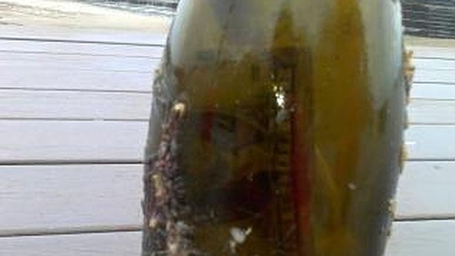 Aparece una botella con mensaje proveniente de EEUU en una playa canaria