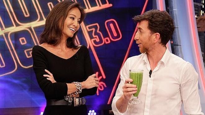 Así se hace el batido que toma Isabel Preysler