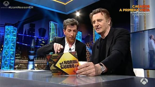 Liam Neeson, en 'El Hormiguero': «Te voy a pegar dos yoyas que te van a temblar las orejas»