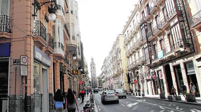 Sangría de comercios en la calle de la Paz