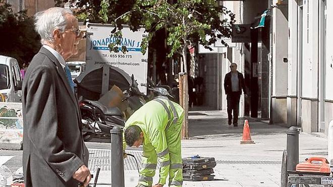 Los vecinos piden recrear un día su modelo de plaza peatonal para el Ensanche
