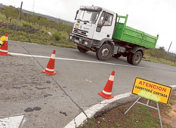 Las administraciones, obligadas a implicarse en el derrumbe de Cortes de Pallás