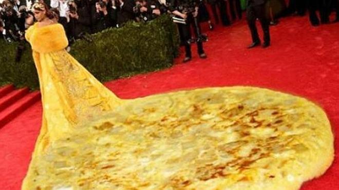 Rihanna, en el MET: los memes más divertidos del 'look' de la cantante