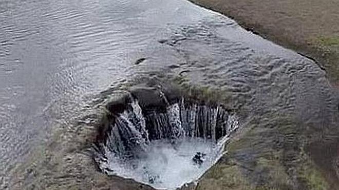 'Lost lake': el enigmático lago que desaparece cada año por un agujero