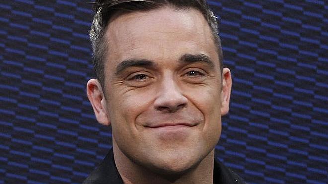 Robbie Williams, demandado por su asistenta por acoso sexual