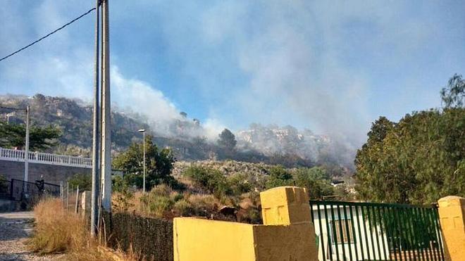 El incendio de Alfarp, estabilizado y sin llama