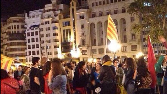 Concentración en la plaza del Ayuntamiento