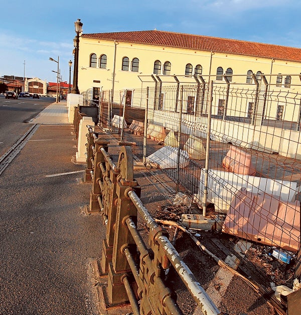 Un perito de Fomento analizará el acceso de la Fórmula 1 y la obra del muelle