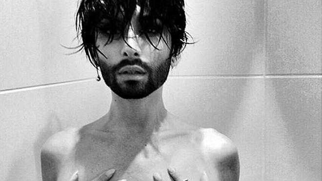 Conchita Wurst publica una foto desnuda en la ducha