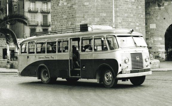 De los 'naranjeros', que llevaron cítricos a Europa, a los trolebuses