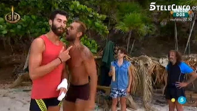'Supervivientes': Nacho Vidal, obligado a abandonar playa Uva por su conducta agresiva