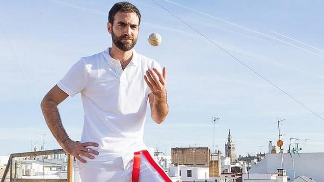 ¿Quién es el actor protagonista de 'Allí Abajo'?
