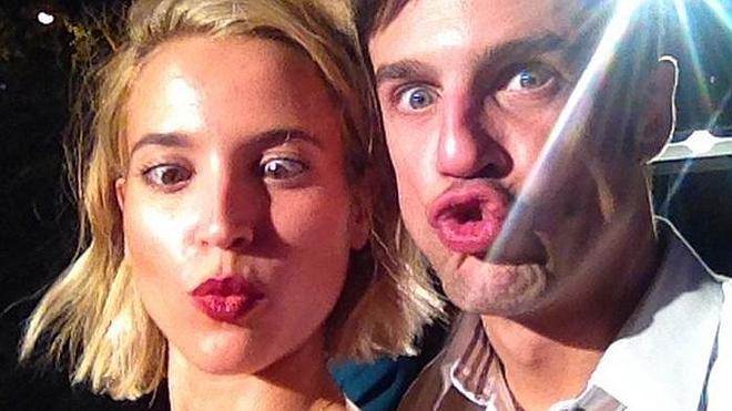 Ana Fernández recupera la sonrisa junto a Alejo Sauras