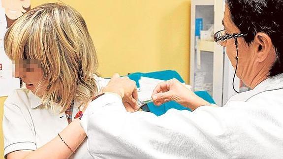 Los casos de varicela vuelven a aumentar tras la retirada de la vacuna