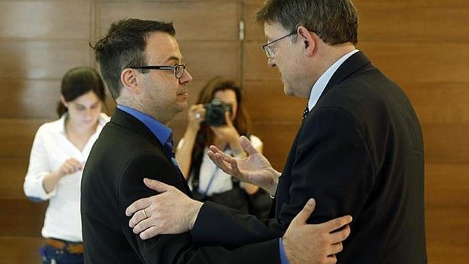 La promesa con coletilla de los diputados de Podemos
