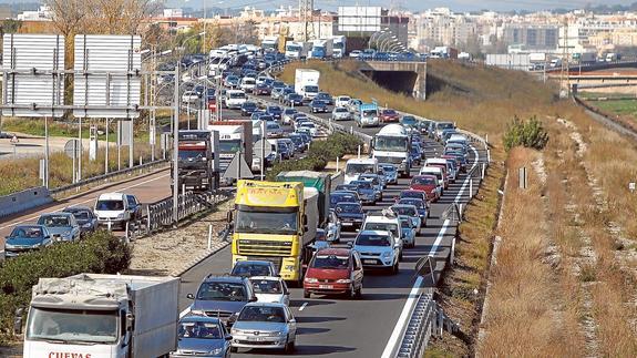 La Comunitat se queda fuera de los 153 millones que Fomento licita para carreteras