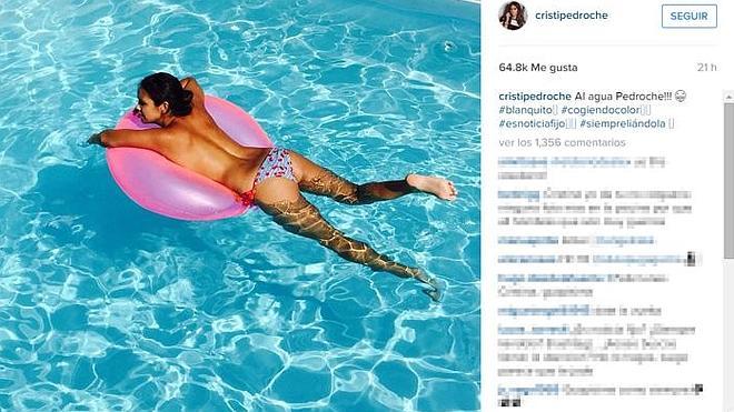 Cristina Pedroche inaugura el verano con un topless que incendia las redes sociales