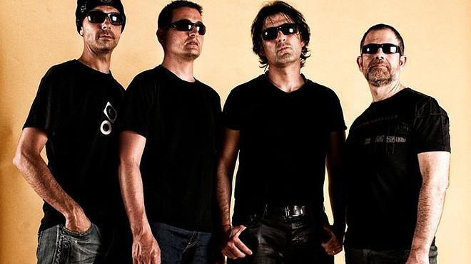 El club de fans de U2 rinde tributo a la banda en Almàssera