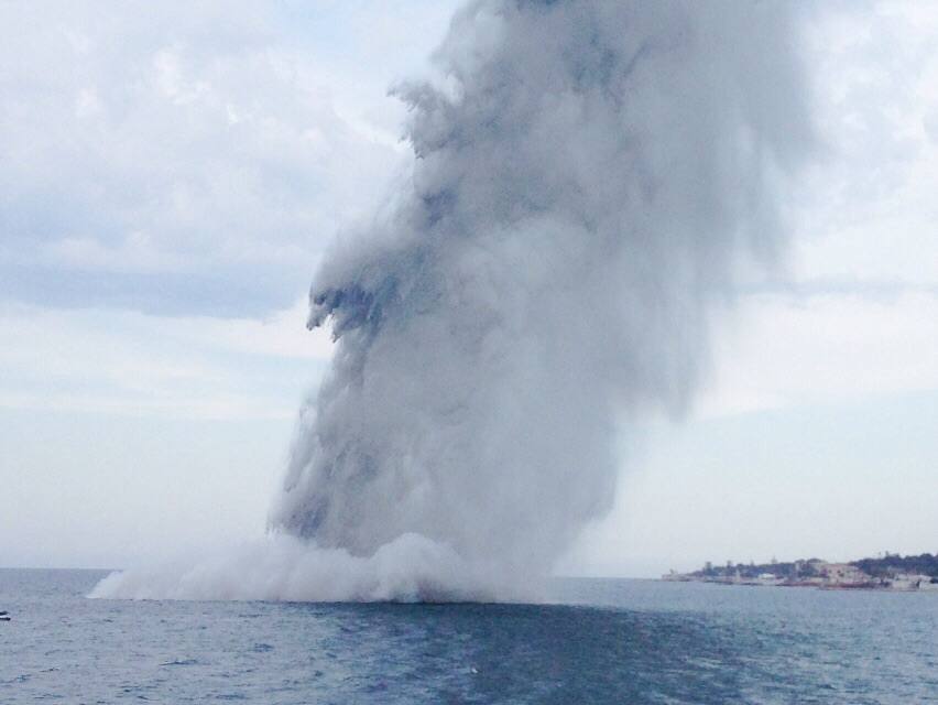 Una explosión controlada alerta a toda la ciudad de Dénia