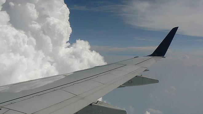 ¿Por qué son tan impredecibles las turbulencias durante un vuelo?