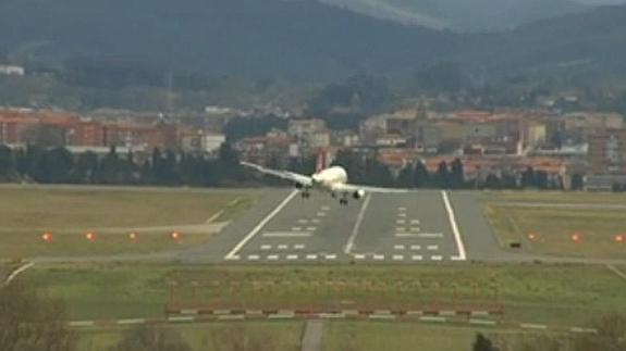 Aterrizaje de infarto en Bilbao