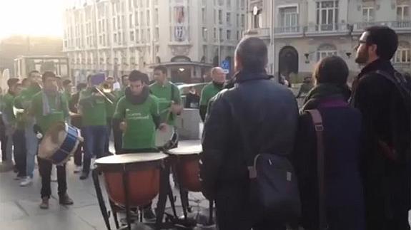 Compromís llega al Congreso al ritmo de marcha mora