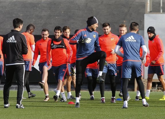 Sigue en directo el Granada - Valencia CF de Copa del Rey: Zahibo y Villalba, titulares