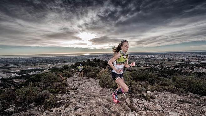 Alrededor de 700 runners disfrutan de la IX edición de la Cursa Muntanya Tombatossals