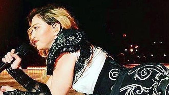 Madonna, tarde y... ¿bebida?