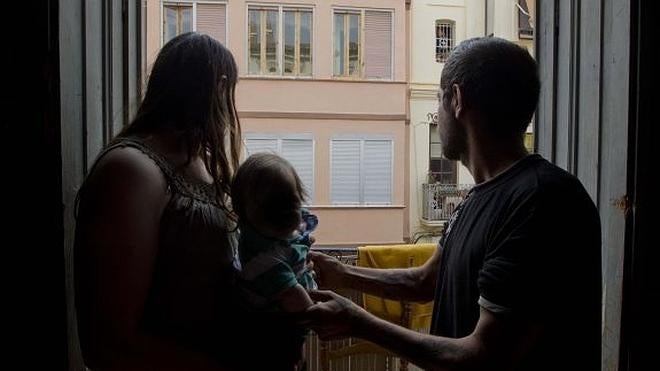 Nueve años y medio de prisión a una mujer que intentó asfixiar a un bebé en Torrent