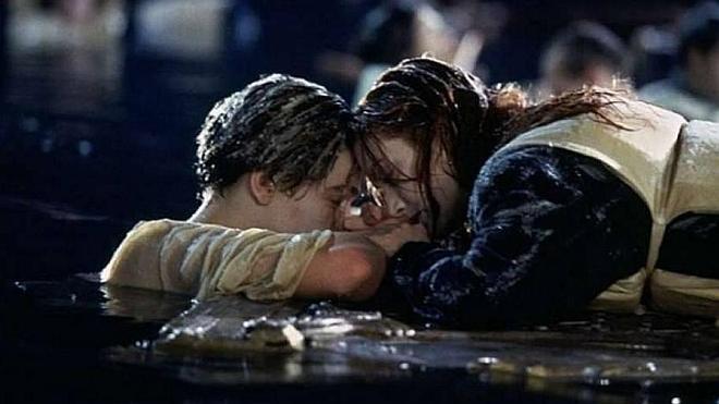 Kate Winslet resuelve el misterio: ¿Cabía Jack en la tabla en 'Titanic'?