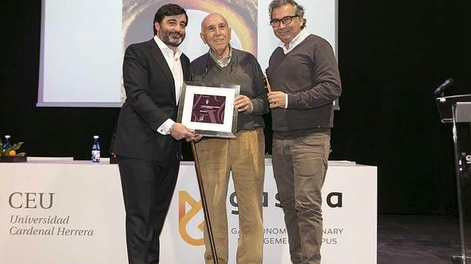 La Academia de Gastronomía premia a Copete, la bodega Celler del Roure y a Ferruz
