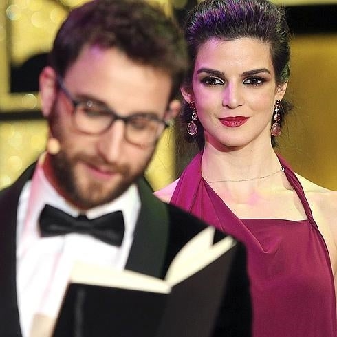 Clara Lago sale en defensa de Dani Rovira tras el «linchamiento» recibido al presentar los Goya