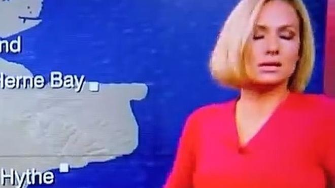 La conductora del tiempo de la BBC se desmaya en directo