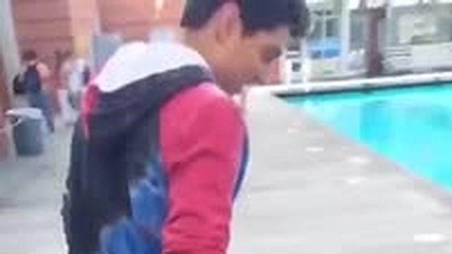 'Damn Daniel', el chico que triunfa por sus atuendos escolares