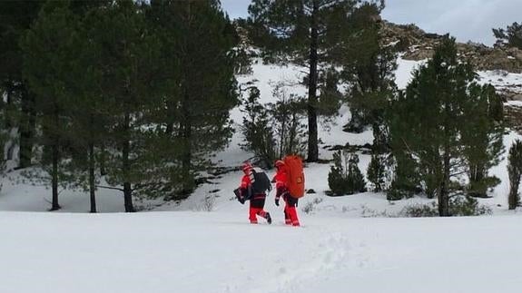 Encuentran muertos a los dos senderistas perdidos en el interior de Castellón