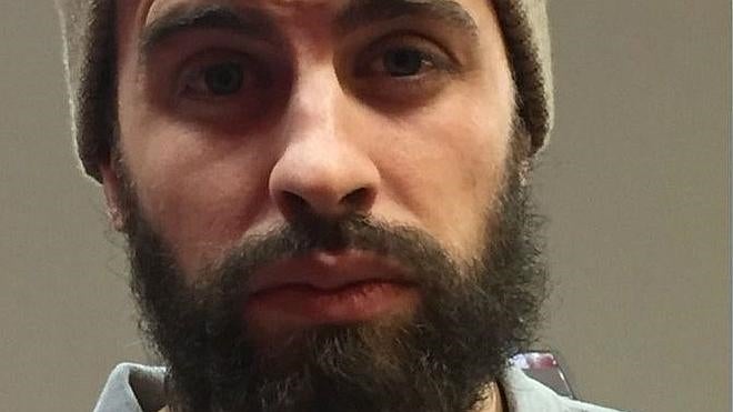 Campaña contra la barba de Piqué